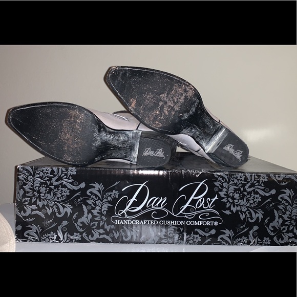 Dan Post shiver leather boots. Worn twice. Originally $283 selling for $220. - Picture 4 of 8